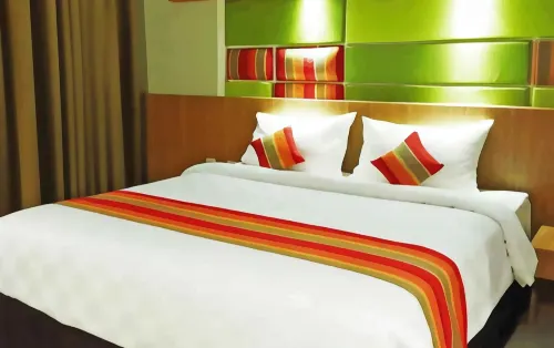 Kyriad Hotel Airport Jakarta Zimmer Photos