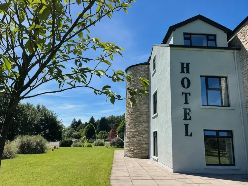 Mill Park Hotel Exterior Photos