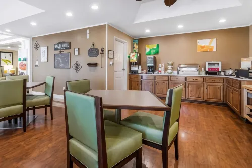Quality Inn Palm Bay - Melbourne I-95 Restauranger Photos