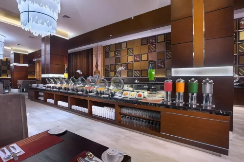The Alana Hotel & Convention Center Solo by Aston Dining Photos