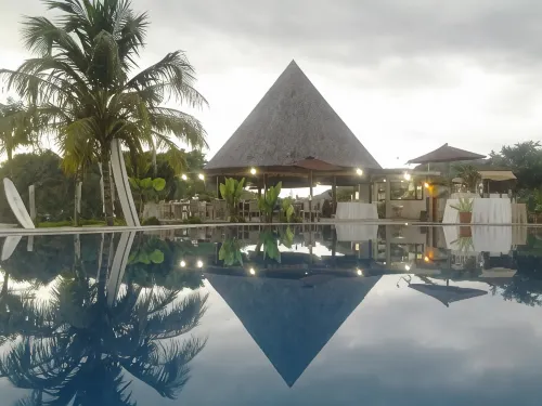 Luwansa Beach Resort Unggulan Photos