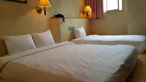 Empire Hotel Photos