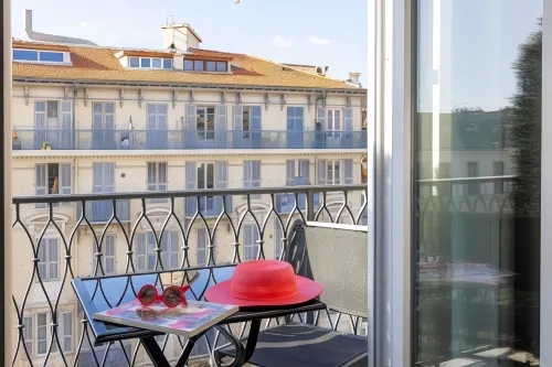 Hôtel 64 Nice À proximité de l'hôtel Photos