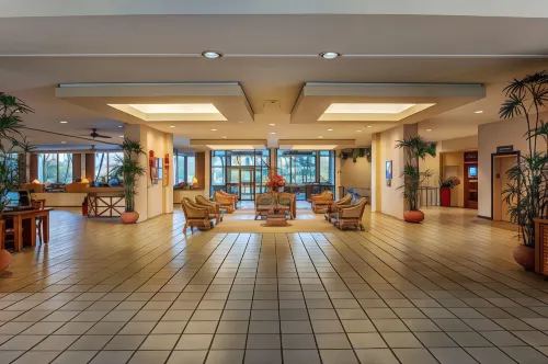 Hilo Hawaiian Hotel, Trademark Collection by Wyndham Yleiset tilat Photos