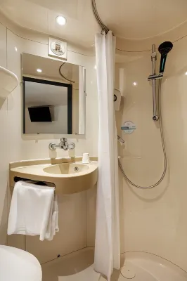 Premiere Classe Bethune - FOUQUIÈRES les BÉTHUNE Zimmer Photos