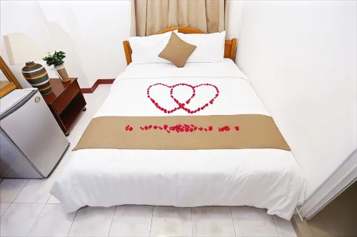 Valentine Hotel Saigon - Bui Vien Street Photos
