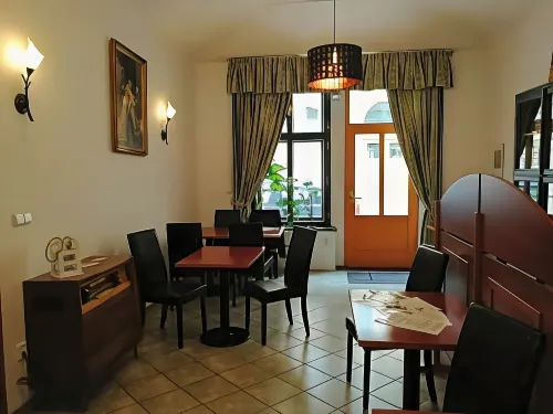 Hotel Augustus et Otto Mahlzeiten Photos