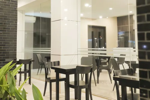 OS Hotel Airport Batam Restauration Photos