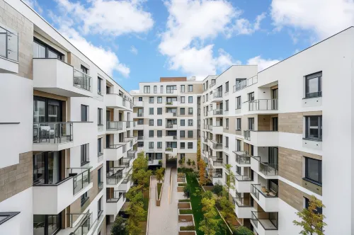 Elisabeth Downtown Apartments by UrbanRent Featured Photos