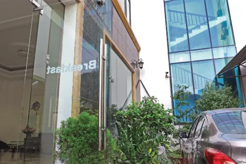 Haap Transit Hotel Area Publik Photos