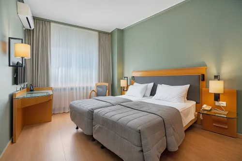 Plaka Hotel Rooms Photos