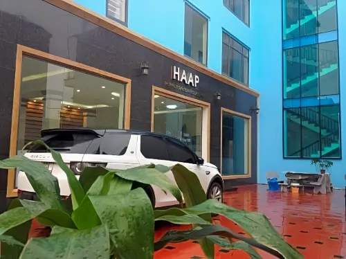 Haap Transit Hotel Extérieur Photos