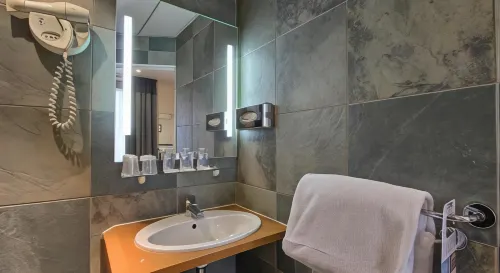 Timhotel Paris Gare du Nord Zimmer Photos