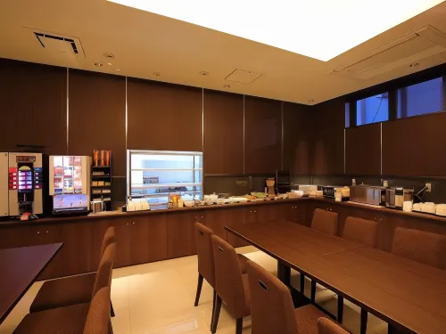 Welina Hotel Dotonbori Makanan Photos