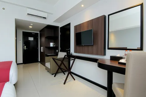 The Sun Hotel Madiun Kamar Photos