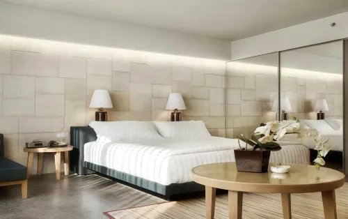 Cross Paasha Bali Seminyak Rooms Photos