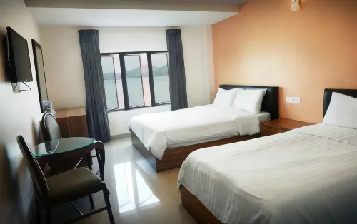 Brezza Hotel Lumut Chambres Photos