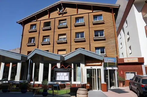 Grichting Hotel & Serviced Apartments Esterni Photos