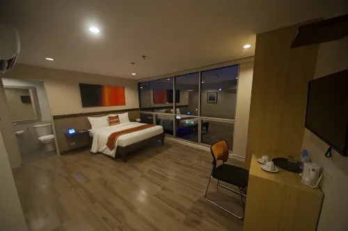 NS Royal Hotel Phòng Photos