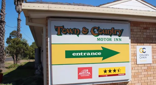 Town & Country Motor Inn Esterni Photos