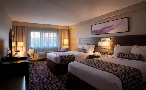 Crowne Plaza Silicon Valley N - Union City Rooms Photos