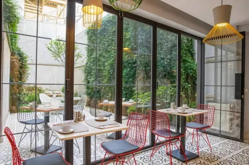 Green Parrot Hotel Istanbul Restauration Photos