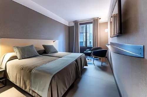 Hotel Raval House Rooms Photos