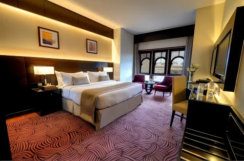 Taiba Front Hotel Kamar Photos