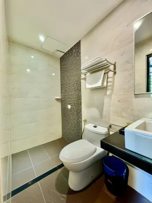 CHARITON HOTEL NUSA BESTARI Photos