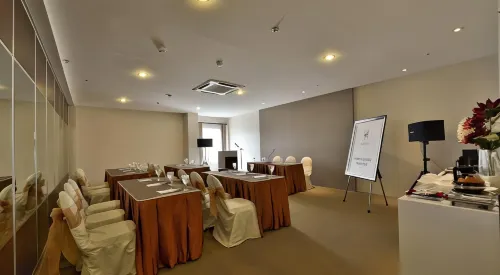 Best Hotel Kedungsari Dành cho công việc Photos