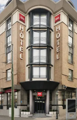 Hôtel Ibis Bruxelles Centre Gare Midi Extérieur Photos
