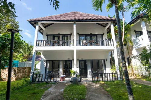 Koh Rong Hill Beach Resort Rooms Photos