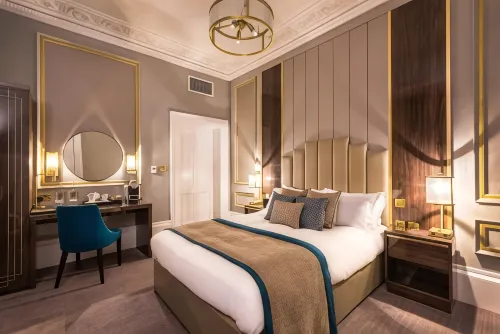 Edgbaston House Featured Photos