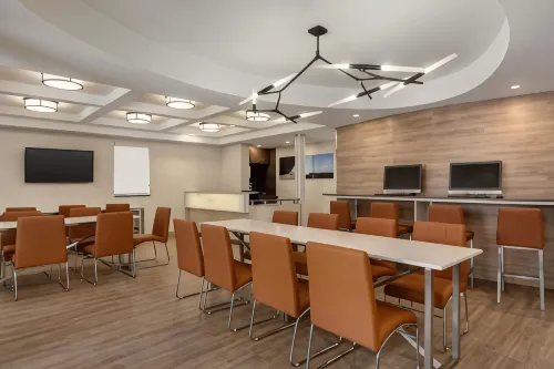 Days Inn by Wyndham Toronto West Mississauga Featured Photos