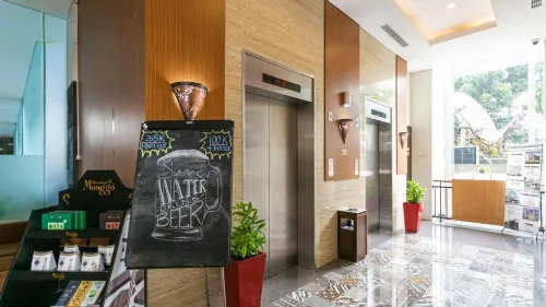 The New Atrium Hotel Yogyakarta Area Publik Photos