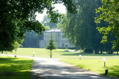 Château de la Motte Fénelon À proximité de l'hôtel Photos