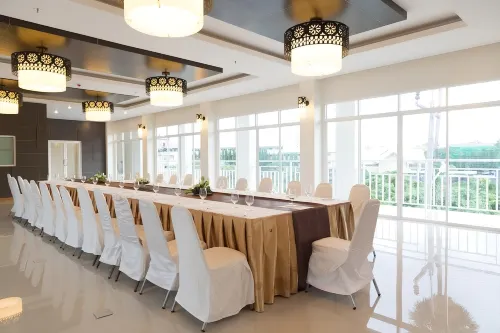 Chanalai Hillside Resort, Karon Beach Бизнес-удобства Photos