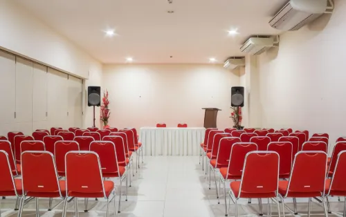 Cordela Hotel Medan Fasilitas Bisnis Photos