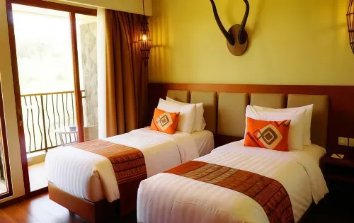 Baobab Safari Resort Kamar Photos