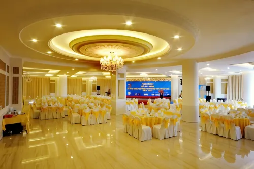 Nha Trang Palace Hotel Питание Photos
