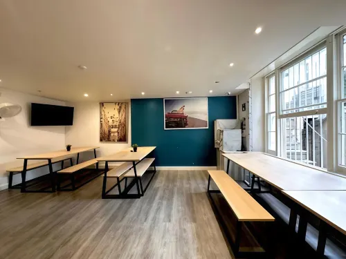 Smart Hyde Park Inn Hostel Makanan Photos
