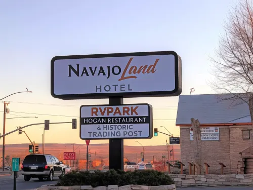 NavajoLand Hotel of Tuba City À proximité de l'hôtel Photos
