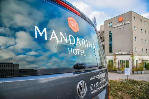 Mandarina Hotel Luxembourg Airport Esterni Photos
