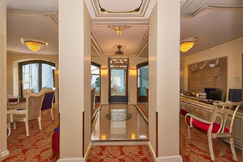 By Murat Royal Hotel Galata Öffentliche Flächen Photos