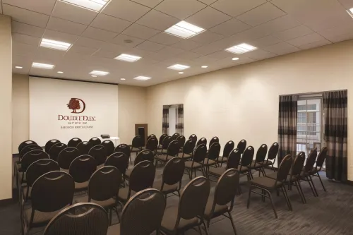 DoubleTree by Hilton Hotel Boston - Downtown Business Facilities Photos
