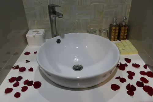 The Golden Bay Hotel Batam Camere Photos