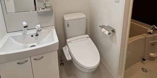 R Guest House Kamar Photos