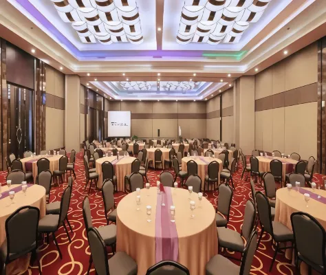 ASTON Imperial Bekasi Hotel & Conference Center Makanan Photos