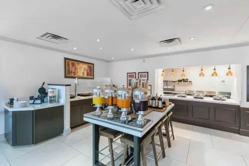 Hilton Garden Inn Houston/Sugar Land Restauration Photos