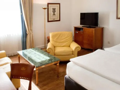 DORMERO Hotel Halle Zimmer Photos